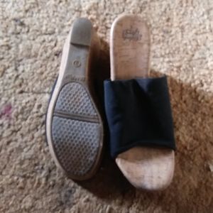 Wedge heels